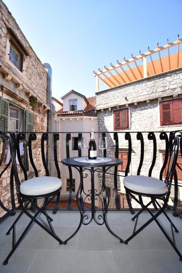 Palace M Sibenik Exterior photo